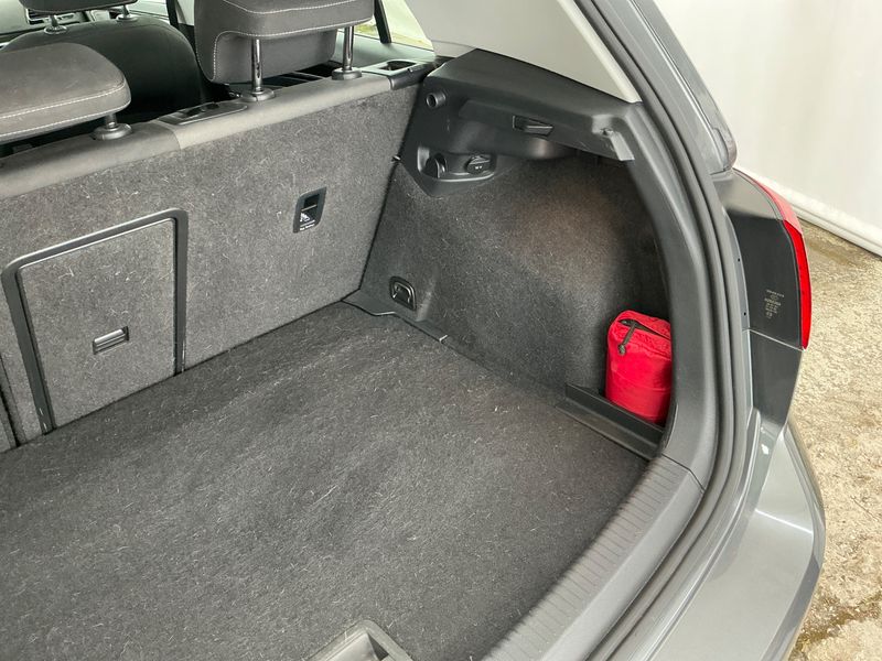 Volkswagen Golf VII 1.4 TSI Highline BlueMotion Tech 2017 – снимка 37