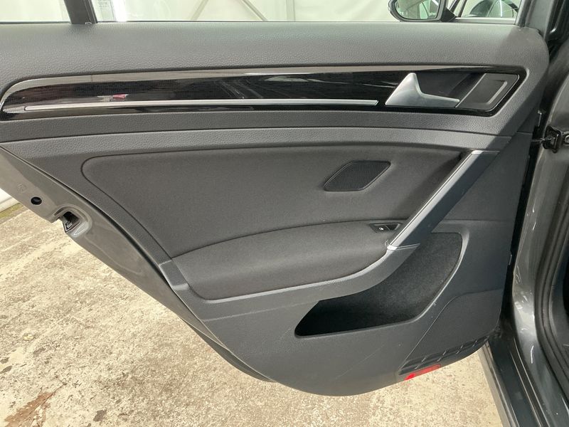 Volkswagen Golf VII 1.4 TSI Highline BlueMotion Tech 2017 – снимка 30