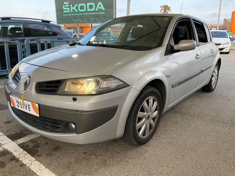 Renault Megane 2.0 dCi Dynamique Confort 2006 – снимка 1