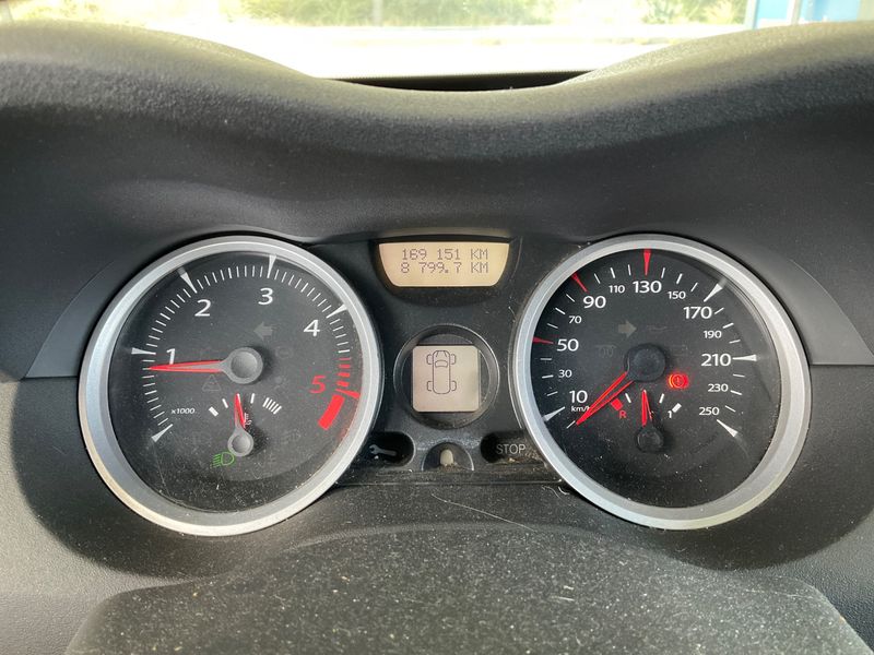 Renault Megane 2.0 dCi Dynamique Confort 2006 – снимка 4