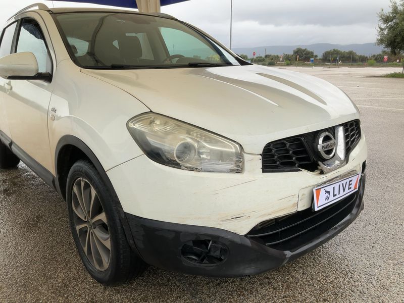 Nissan Qashqai 2.0 dCi Tekna 4x4 2010 – снимка 12