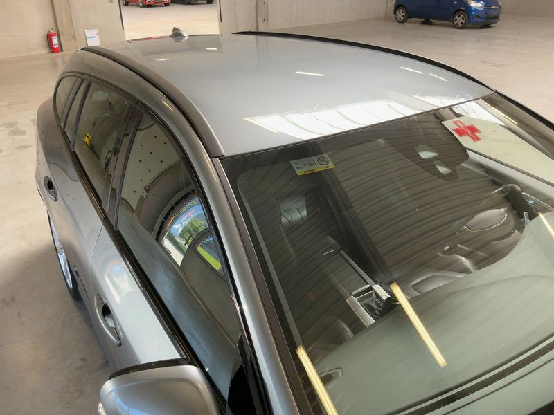 Volvo V60 2.0 D4 Linje Svart 2018 – снимка 13