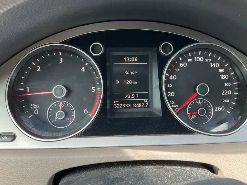 Volkswagen Passat 2.0 TDI Sportline 4Motion 2009 – снимка 4