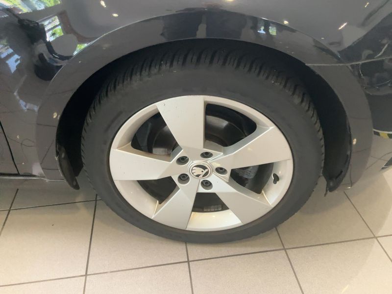 Skoda Octavia 1.6 TDI Clever 2018 – снимка 11