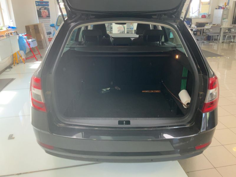 Skoda Octavia 1.6 TDI Clever 2018 – снимка 15