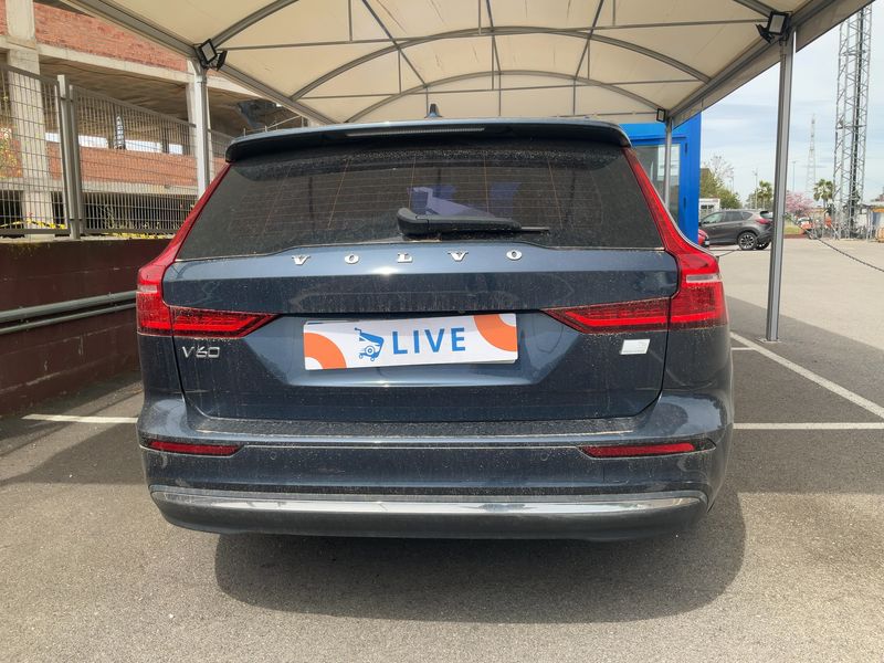 Volvo V60 2.0 T6 Recharge Plug-in Hybrid Plus Bright AWD 2022 – снимка 7