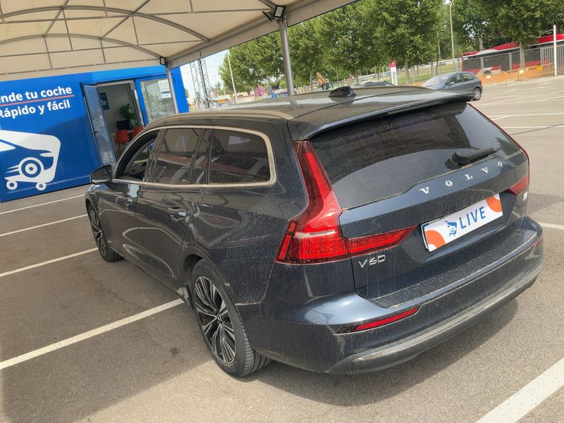 Volvo V60 2.0 T6 Recharge Plug-in Hybrid Plus Bright AWD 2022 – снимка 6