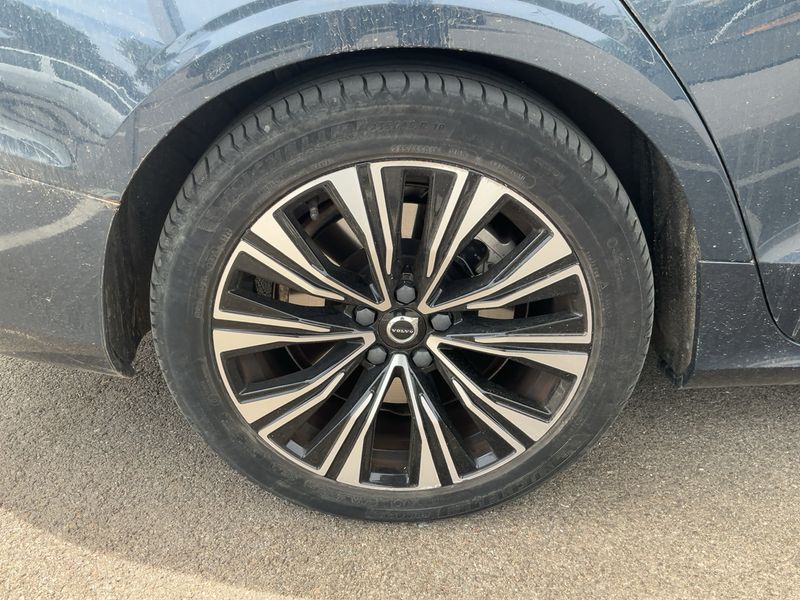 Volvo V60 2.0 T6 Recharge Plug-in Hybrid Plus Bright AWD 2022 – снимка 9