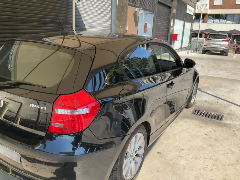 BMW 1er 116d 2010 – снимка 8