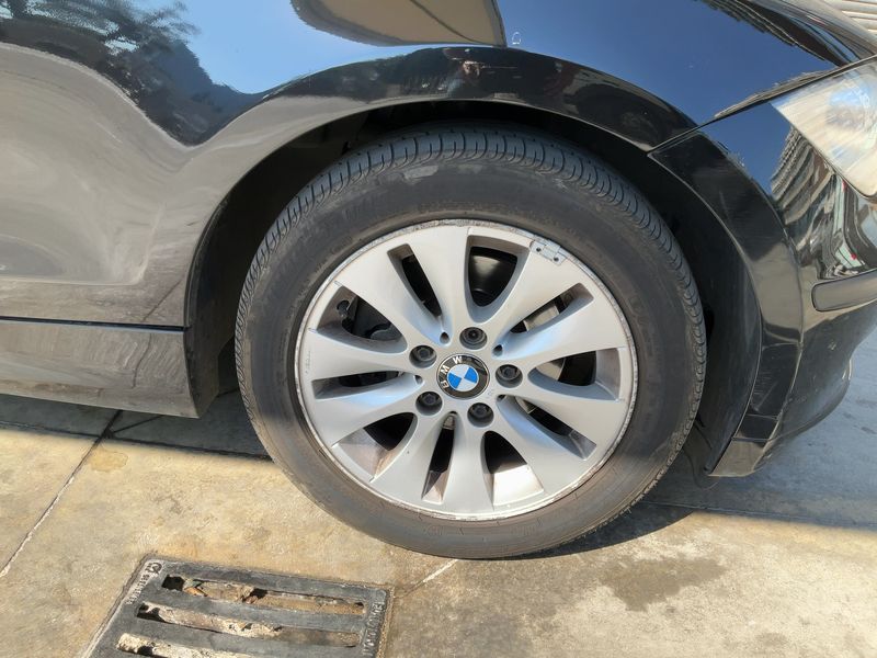 BMW 1er 116d 2010 – снимка 11