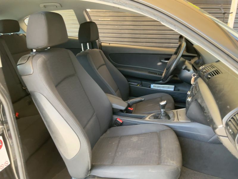 BMW 1er 116d 2010 – снимка 16