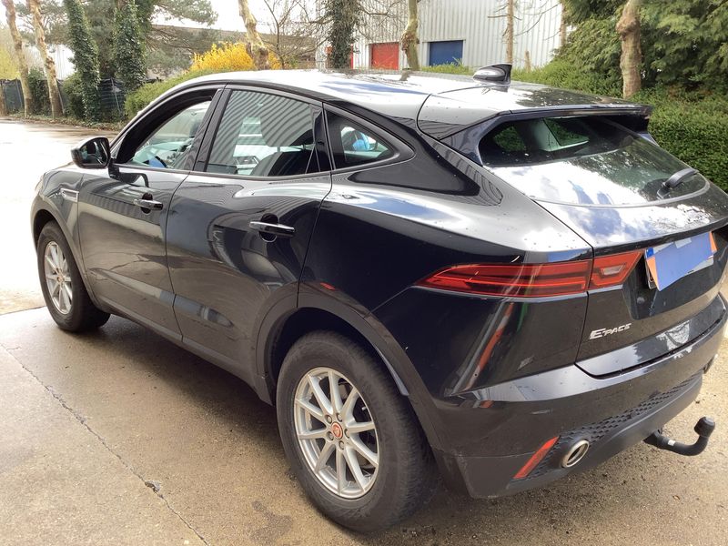 Jaguar E-Pace D150 Basis 2020 – снимка 6