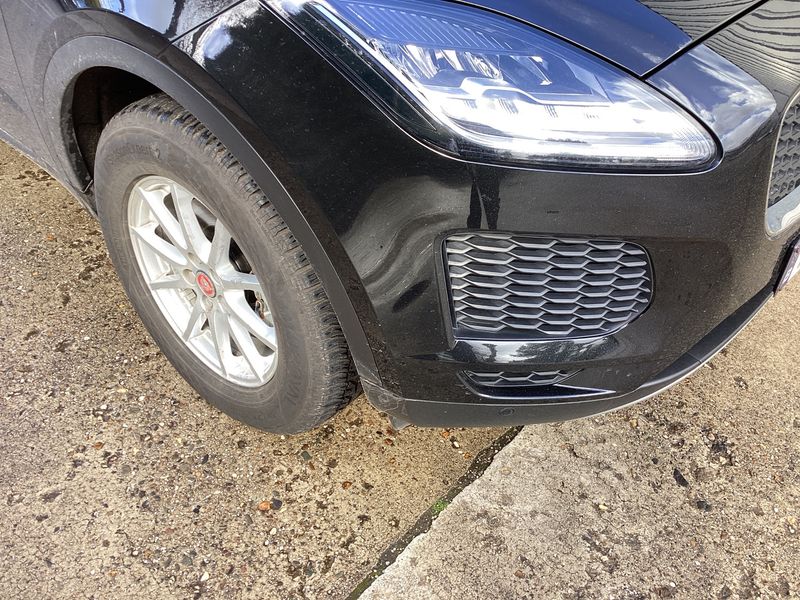 Jaguar E-Pace D150 Basis 2020 – снимка 31