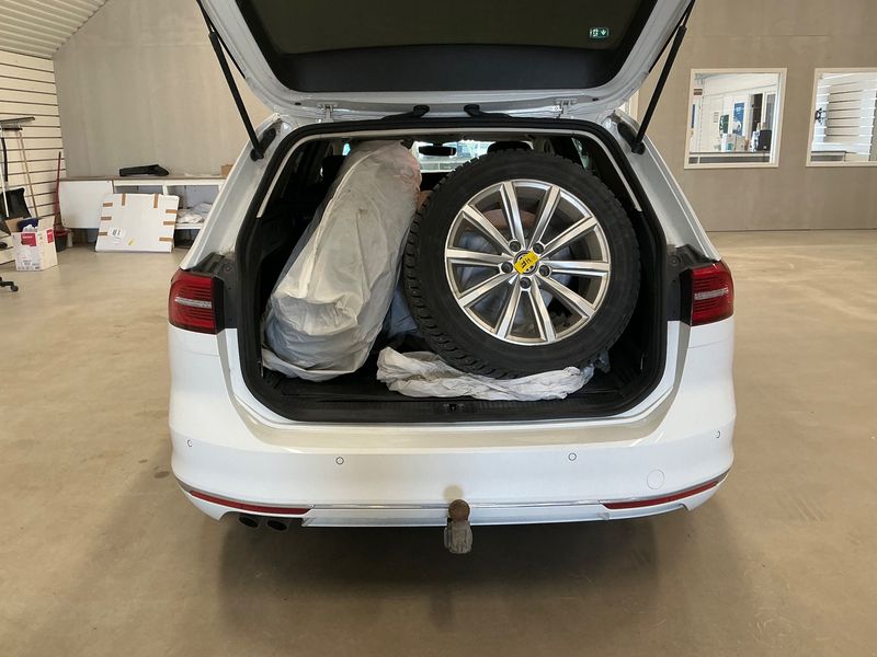Volkswagen Passat 2.0 TDI Highline BlueMotion Tech 2015 – снимка 16