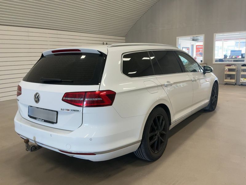 Volkswagen Passat 2.0 TDI Highline BlueMotion Tech 2015 – снимка 8