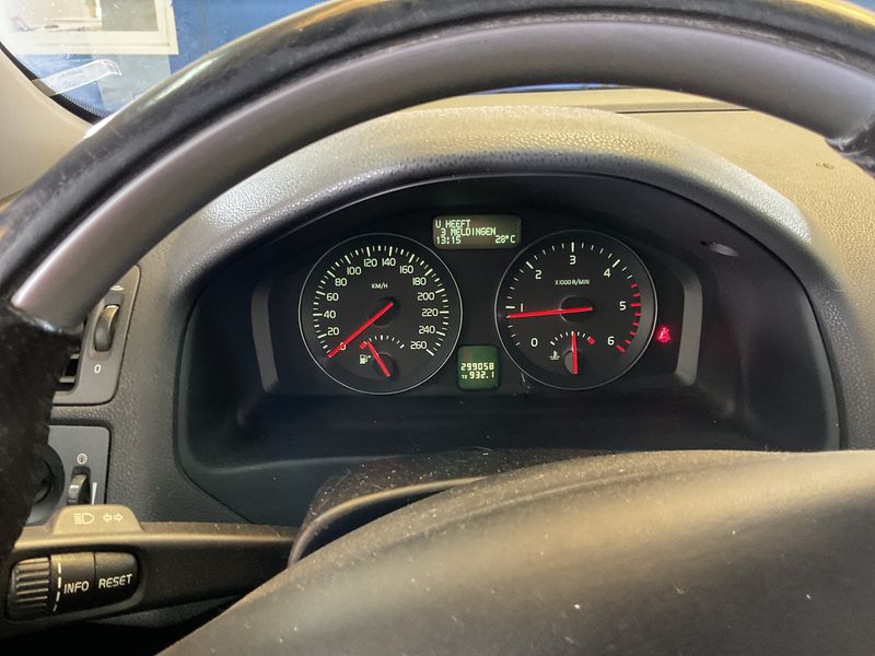 Volvo C30 1.6 DRIVe 2009 – снимка 4