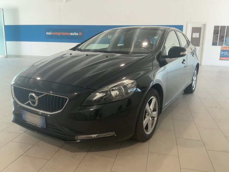 Volvo V40 2.0 D2 Kinetic 2016 – снимка 1