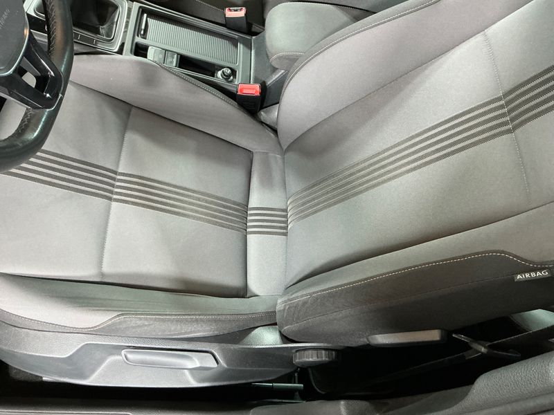 Volkswagen Golf VII 1.6 TDI Allstar BlueMotion Tech 2016 – снимка 24