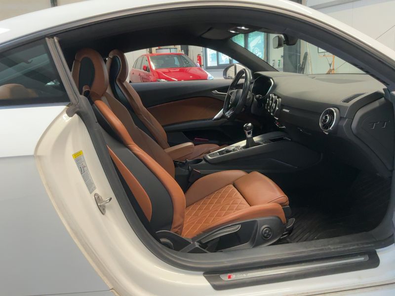 Audi TT 2.0 TDI Coupe ultra 2015 – снимка 16