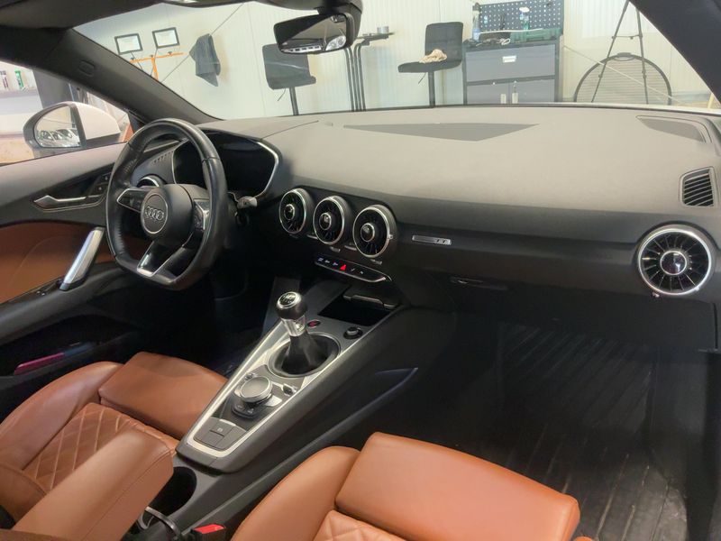 Audi TT 2.0 TDI Coupe ultra 2015 – снимка 17