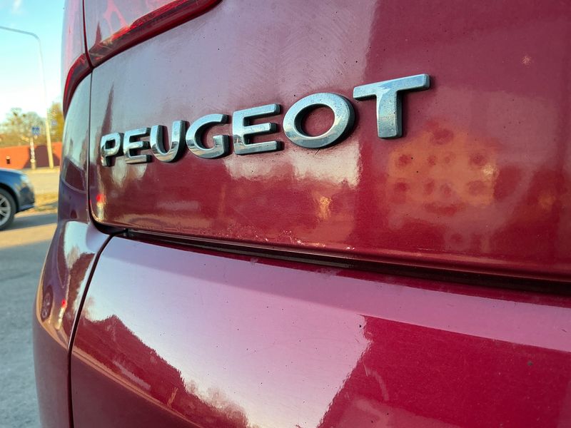 Peugeot 3008 1.6 HDi Active 2010 – снимка 45