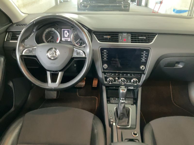 Skoda Octavia 1.6 TDI Style 2019 – снимка 17