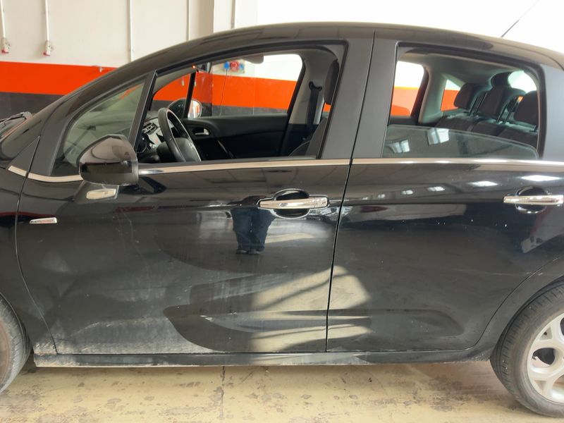 Citroen C3 1.6 Blue-HDi Feel Edition 2016 – снимка 4