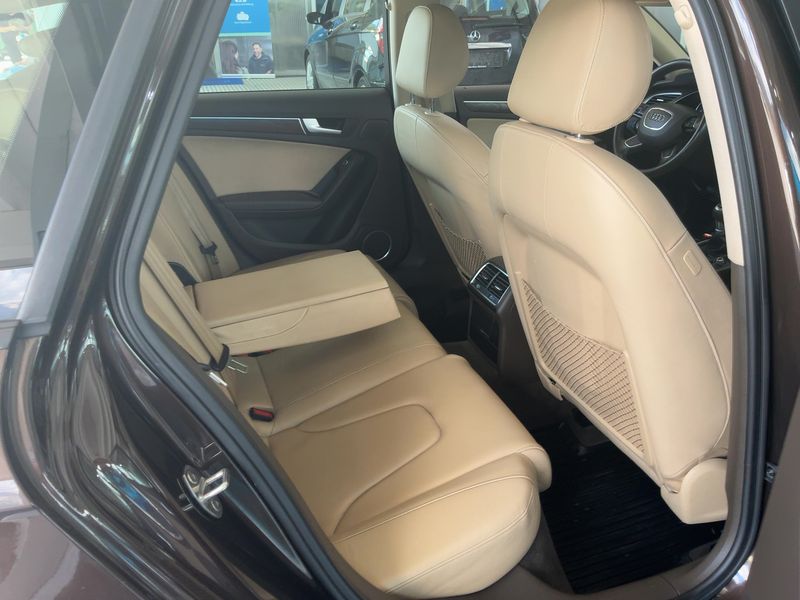 Audi A4 2.0 TDI Attraction 2013 – снимка 14