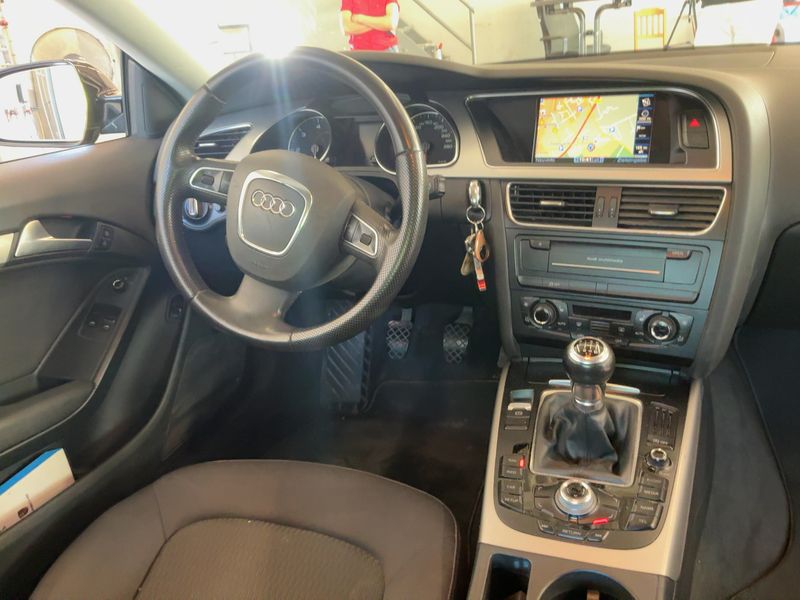 Audi A5 2.0 TDI 2011 – снимка 18
