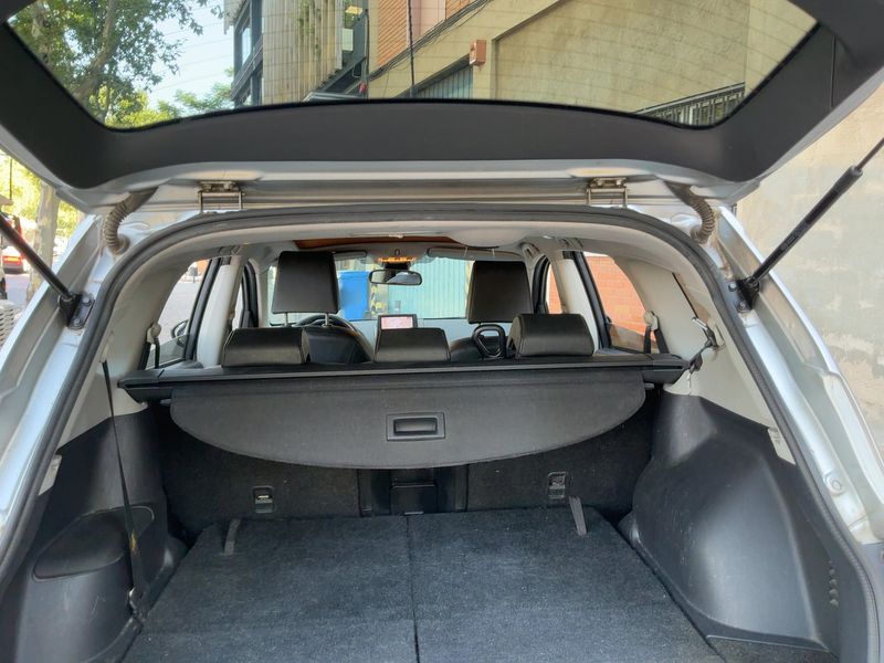 Nissan Qashqai+2 2.0 dCi Tekna 2009 – снимка 15