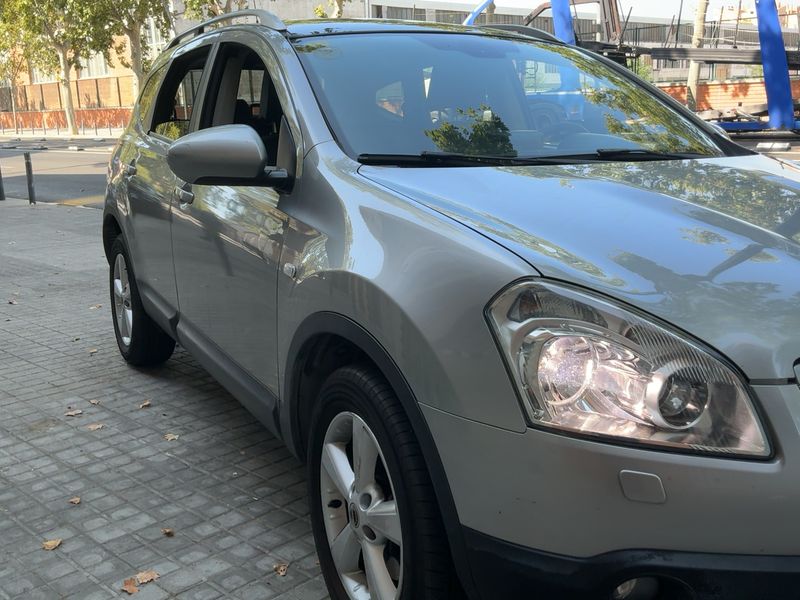 Nissan Qashqai+2 2.0 dCi Tekna 2009 – снимка 12