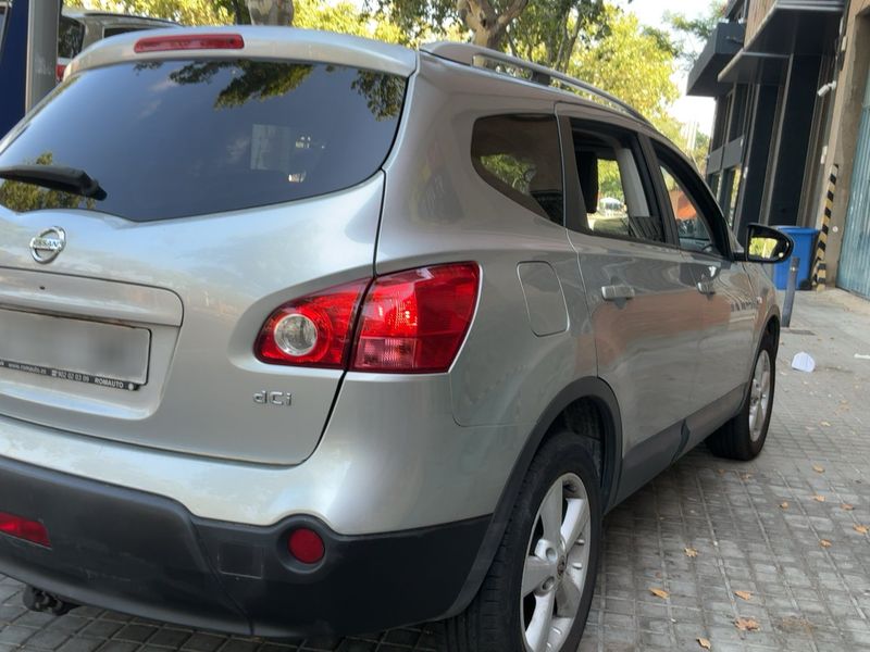 Nissan Qashqai+2 2.0 dCi Tekna 2009 – снимка 8