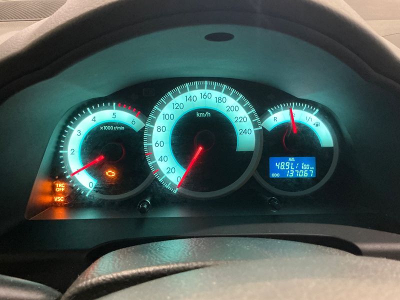 Toyota Corolla Verso 2.2 D-4D D-Cat Clean Power 2007 – снимка 4