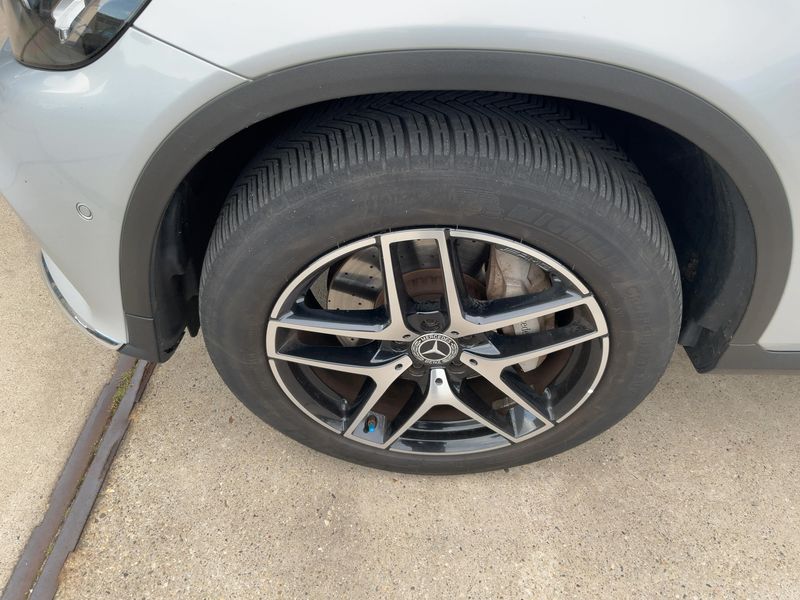 Mercedes-Benz GLC-Klasse GLC 350e 4Matic AMG Line 2018 – снимка 3