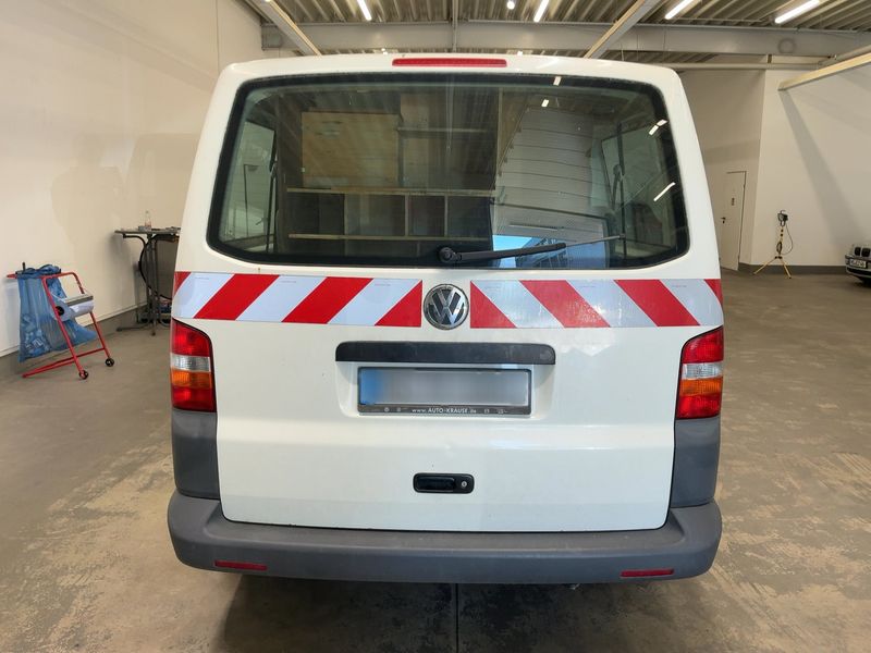 Volkswagen T5 Kombi 1.9 TDI lang 2008 – снимка 7