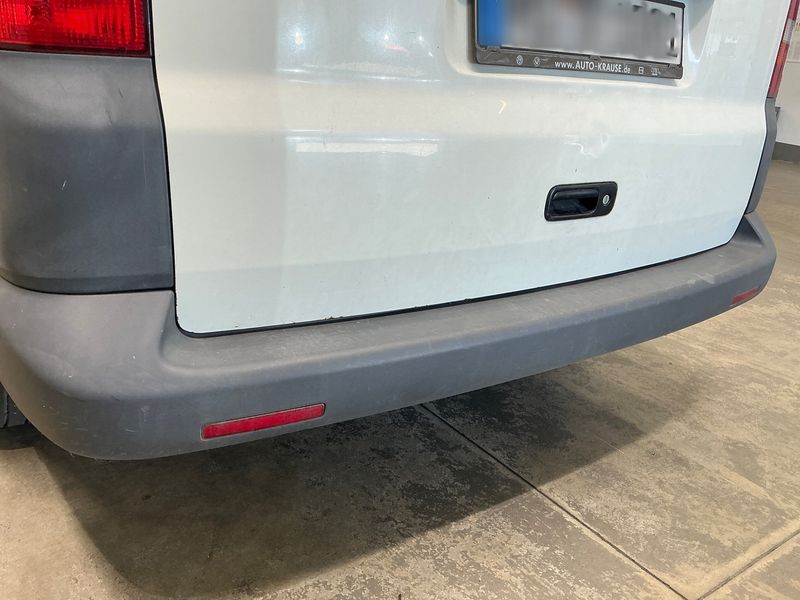 Volkswagen T5 Kombi 1.9 TDI lang 2008 – снимка 45