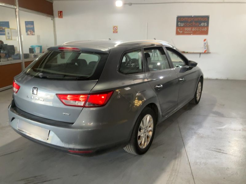 Seat Leon 1.6 TDI Style 2015 – снимка 8