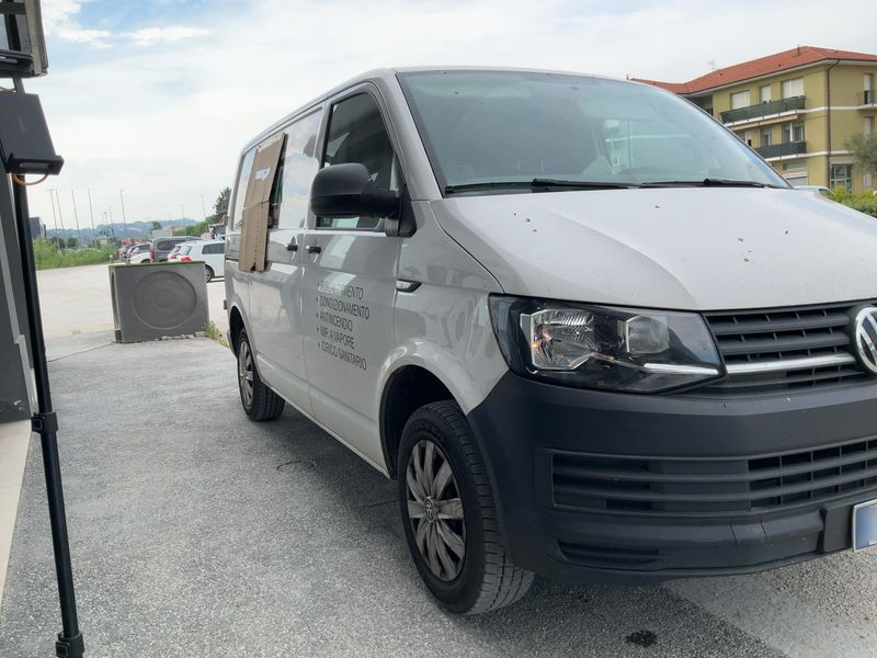 Volkswagen T6 Transporter 2.0 TDI Kasten 2017 – снимка 12