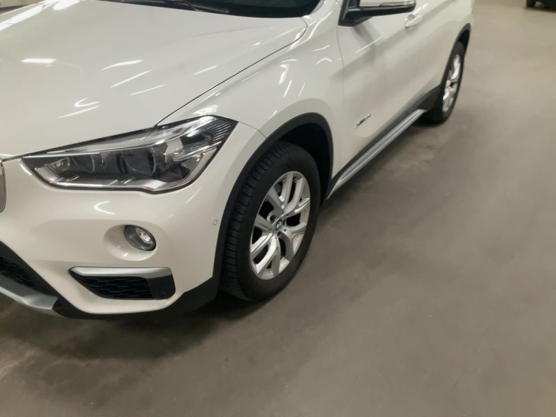 BMW X1 xDrive 20i xLine 2017 – снимка 2
