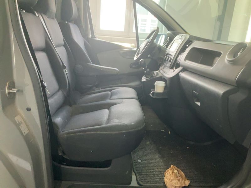Renault Trafic 1.6 dCi Energy L1H1 2,7t Komfort 2018 – снимка 11
