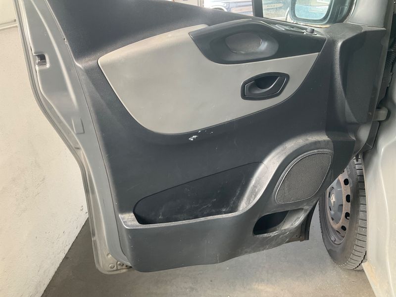 Renault Trafic 1.6 dCi Energy L1H1 2,7t Komfort 2018 – снимка на щета