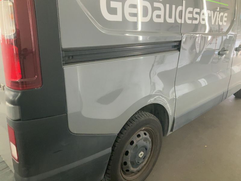 Renault Trafic 1.6 dCi Energy L1H1 2,7t Komfort 2018 – снимка на щета