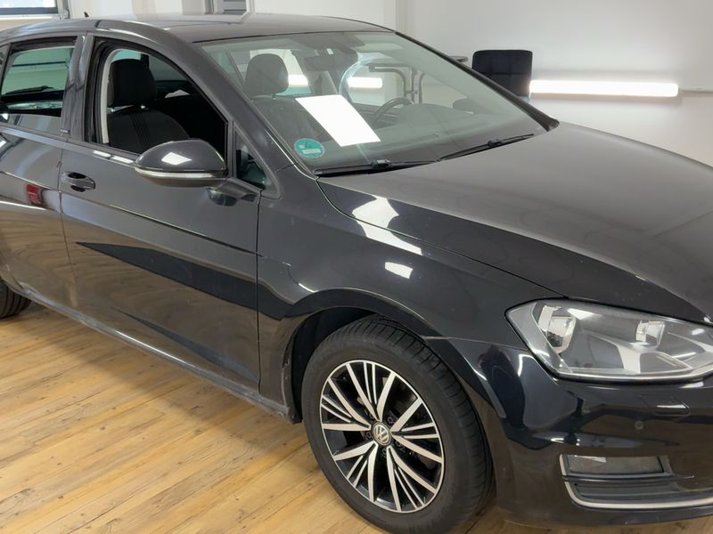 Volkswagen Golf VII 2.0 TDI Allstar BlueMotion Tech 2016 – снимка 12