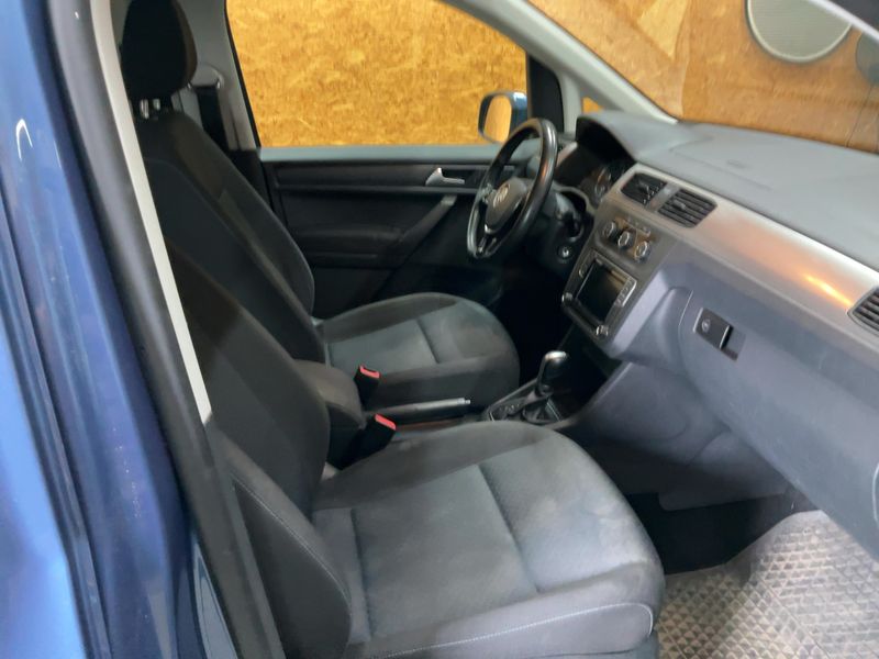 Volkswagen Caddy 2.0 TDI Maxi Trendline BlueMotion Tech 2018 – снимка 16