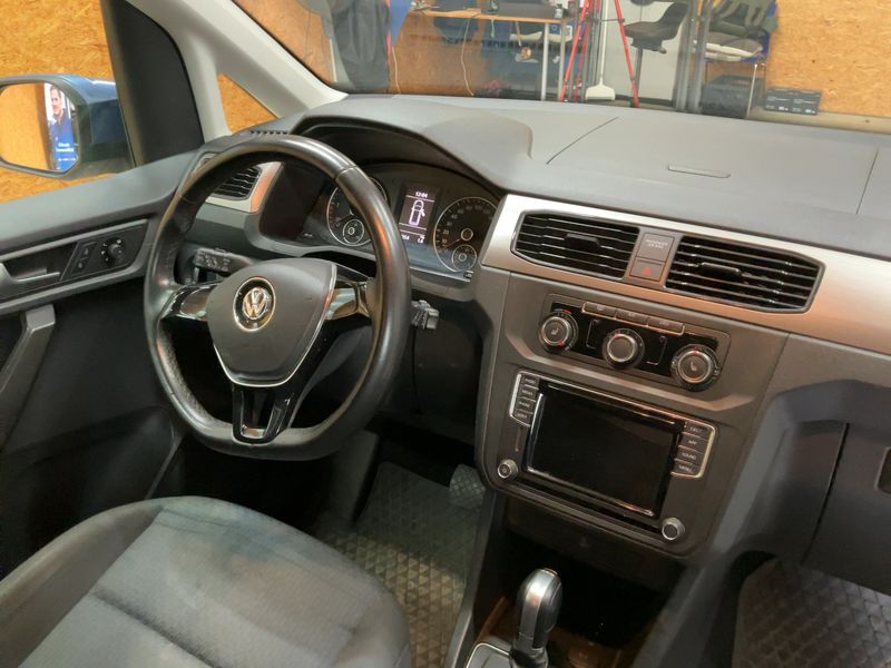 Volkswagen Caddy 2.0 TDI Maxi Trendline BlueMotion Tech 2018 – снимка 17