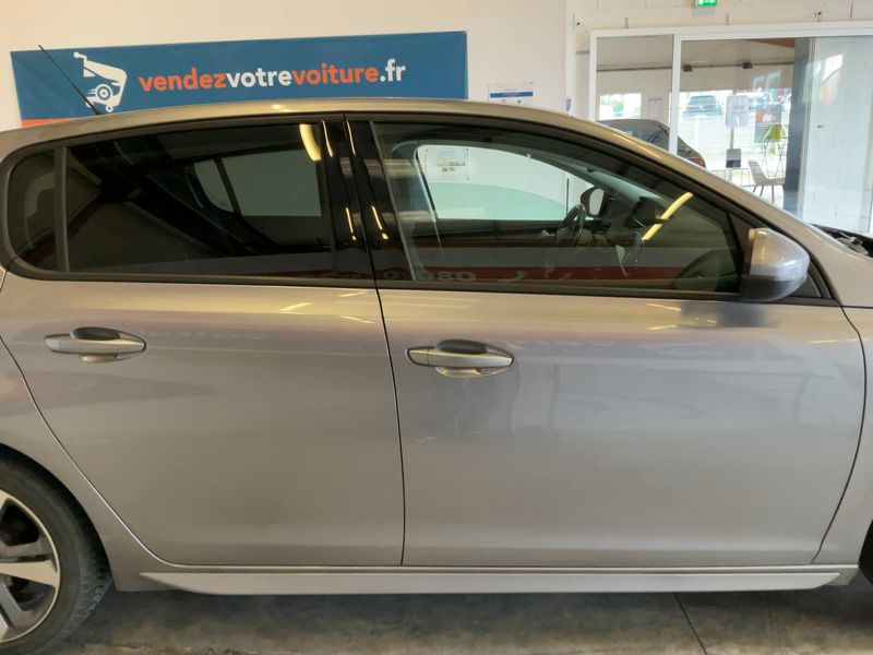 Peugeot 308 1.2 e-THP Style 2017 – снимка 10