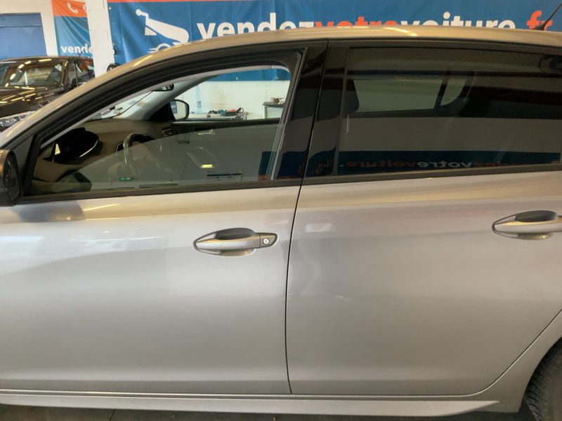 Peugeot 308 1.2 e-THP Style 2017 – снимка 4