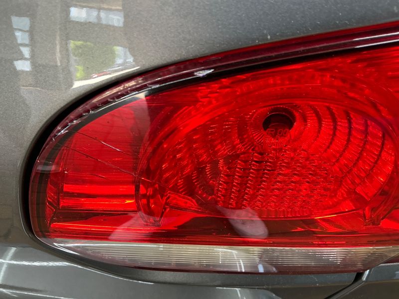 Volkswagen Golf VI 1.6 TDI Trendline BlueMotion Tech 2012 – снимка 39