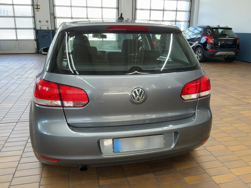 Volkswagen Golf VI 1.6 TDI Trendline BlueMotion Tech 2012 – снимка 7