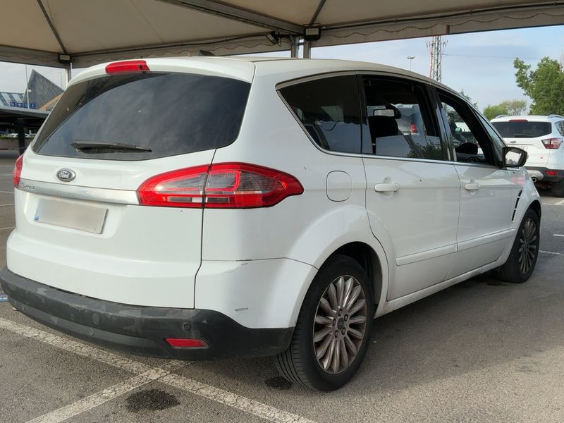 Ford S-Max 2.0 TDCi Titanium 2011 – снимка 8